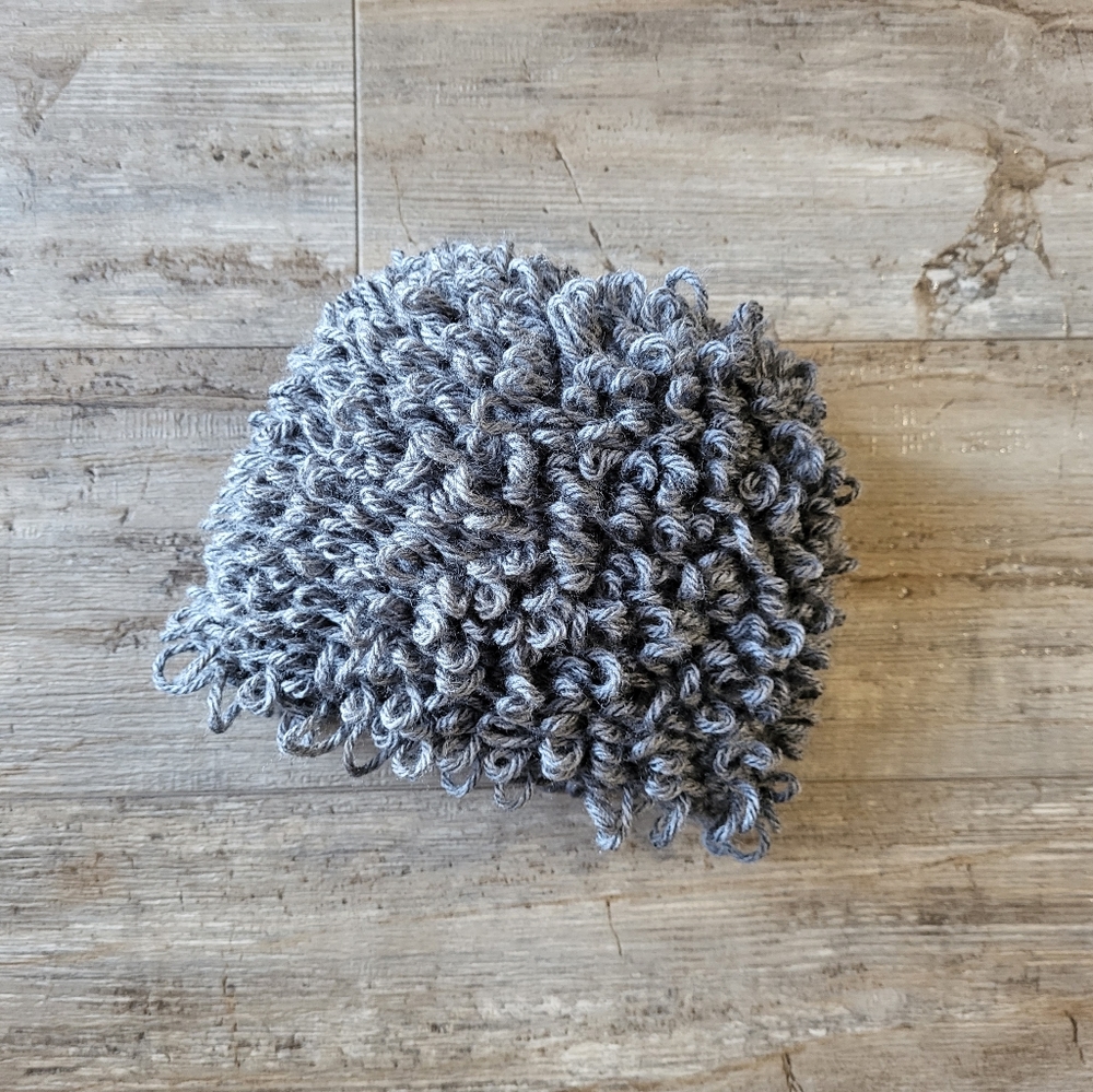 "Old Lady Hat" size 3-6m